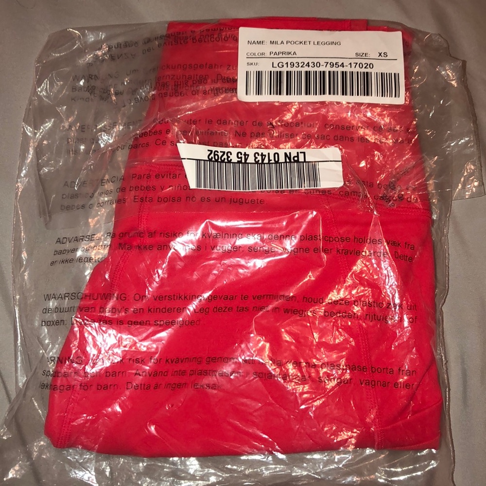 NWT fabletics leggings